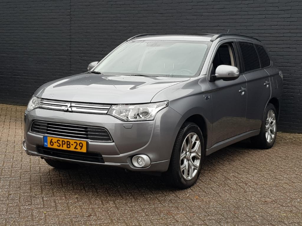 Mitsubishi OUTLANDER 2.0 PHEV Instyle