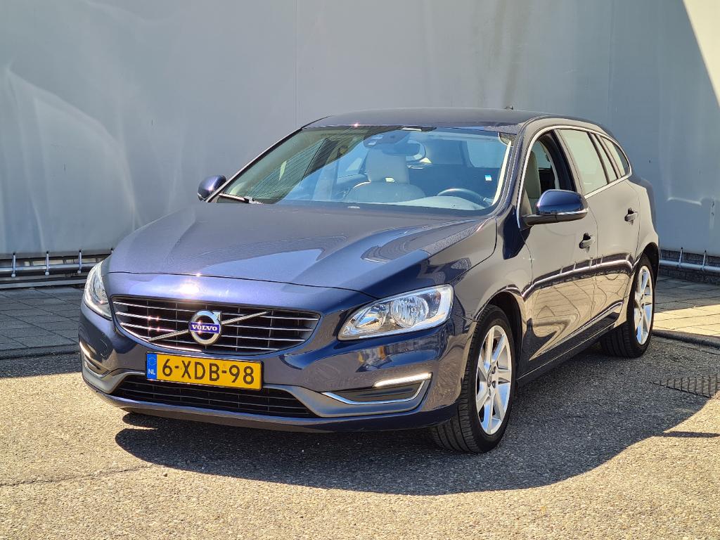 Volvo V60 1.6 T3 Summum