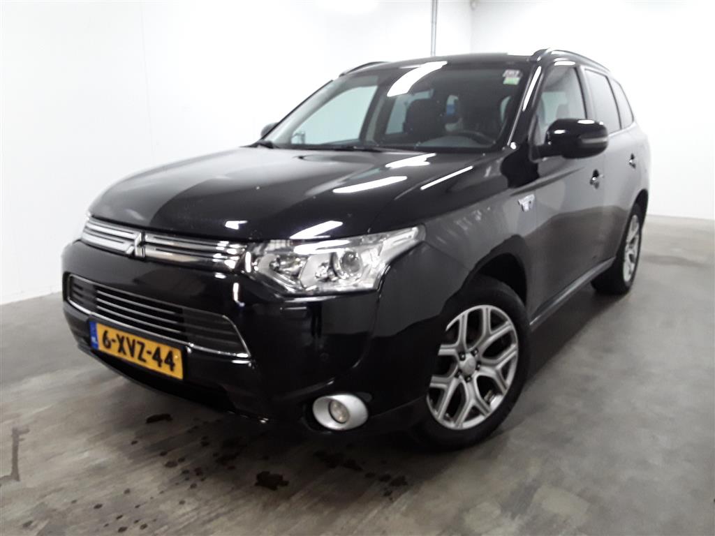 Mitsubishi OUTLANDER 2.0 PHEV Instyle+
