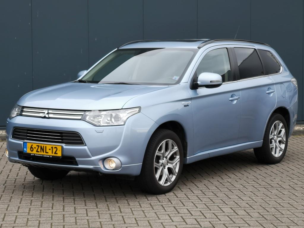 Mitsubishi OUTLANDER 2.0 PHEV Instyle+