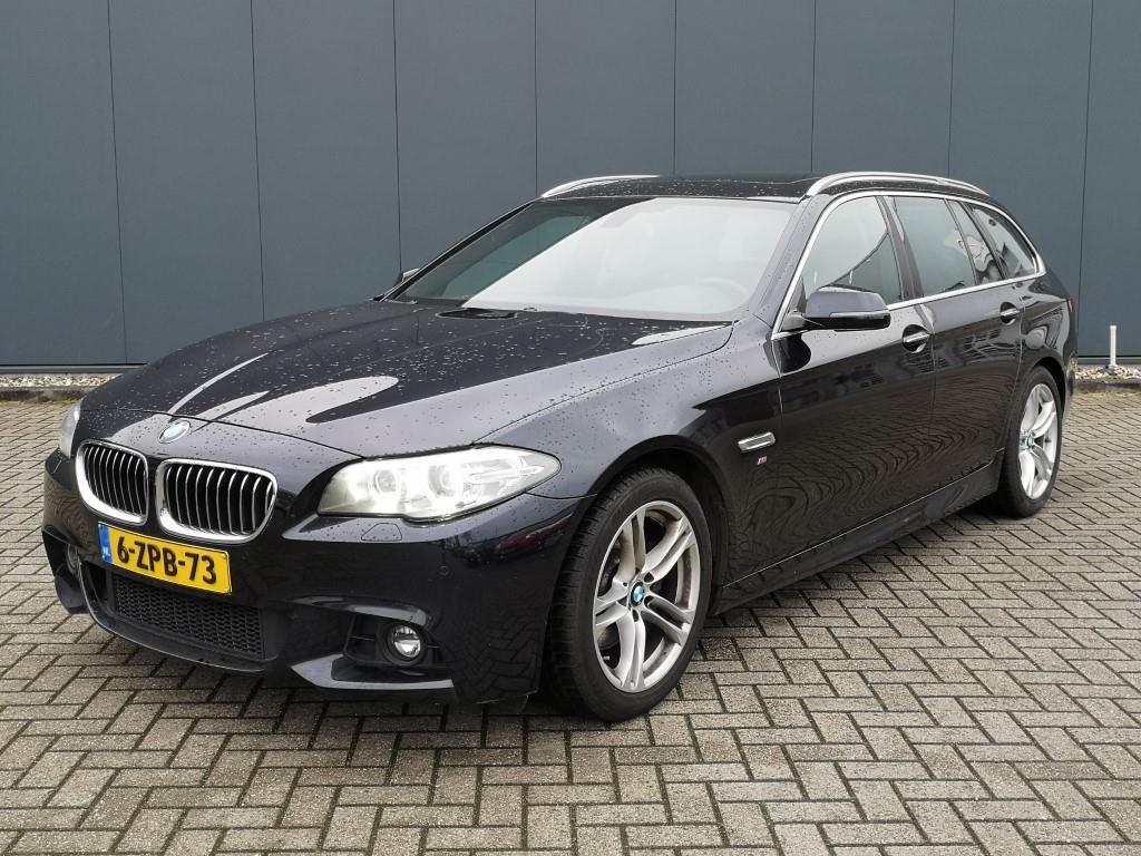 BMW 5-SERIE TOURING 520i Executive