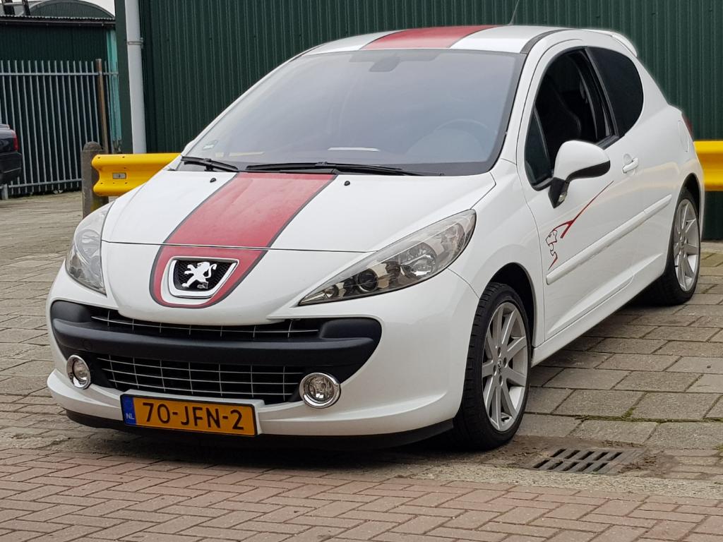 Peugeot 207 1.6-16V T Le Mans