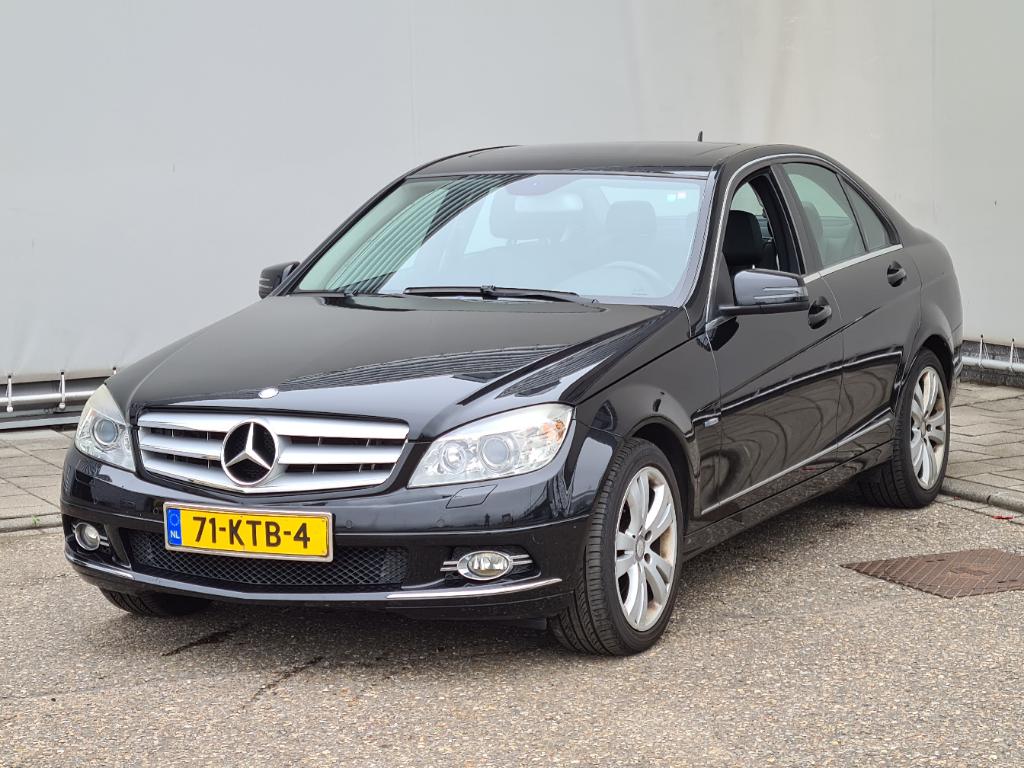 Mercedes-Benz C-KLASSE 250 CGI BlueE.