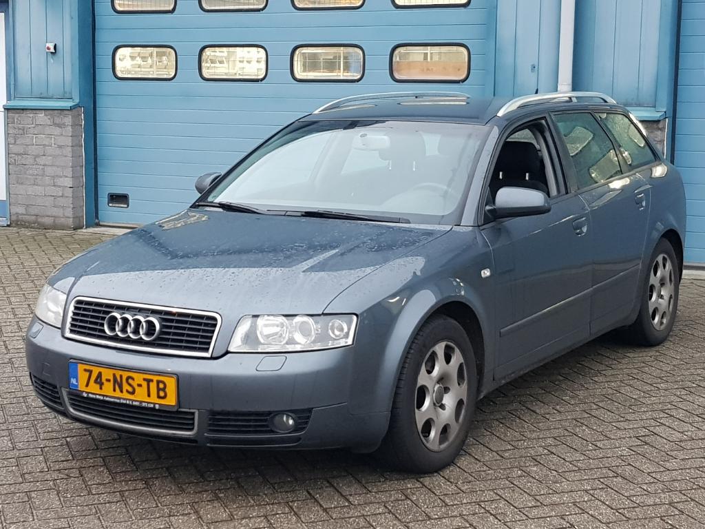 Audi A4 AVANT 2.5 TDI Pro Line