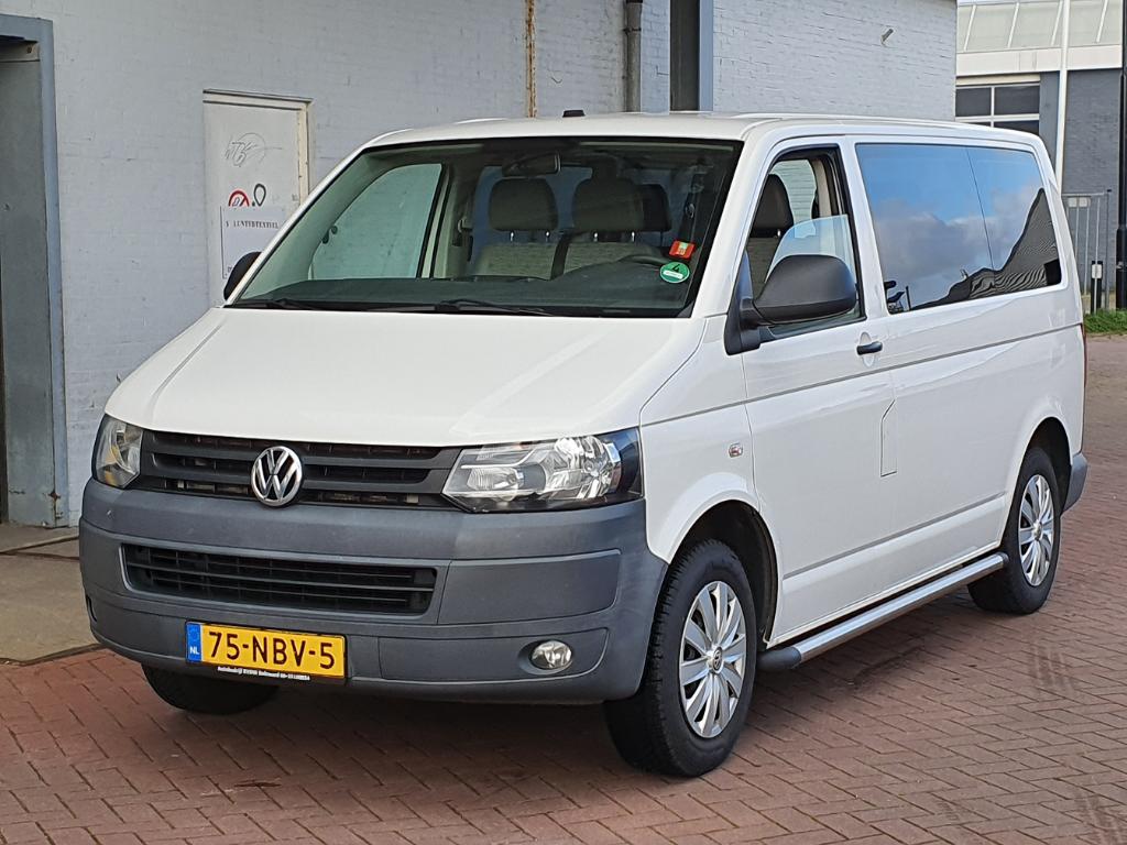 Volkswagen TRANSPORTER KOMBI 2.0 TDI L1H1 Tr.Base 8p