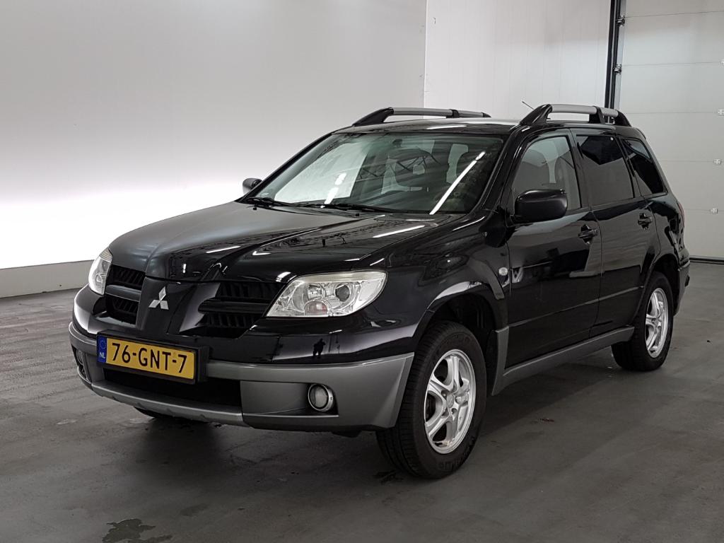 Mitsubishi OUTLANDER SPORT 2.0 Travel