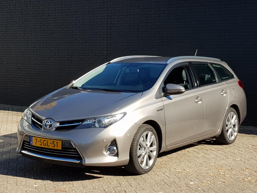 Toyota AURIS TOURING SPORTS 1.8 Hybr. Executive