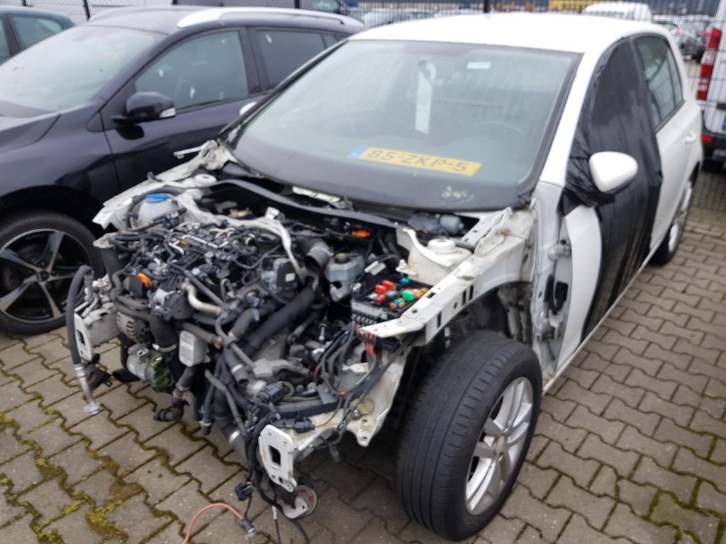 Volkswagen GOLF 1.6 TDI BlueMotion