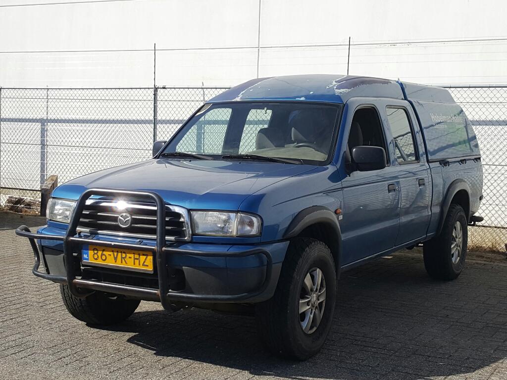 Mazda model n/a B2500 4WD