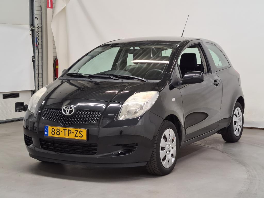 Toyota YARIS 1.3 VVTi Sol