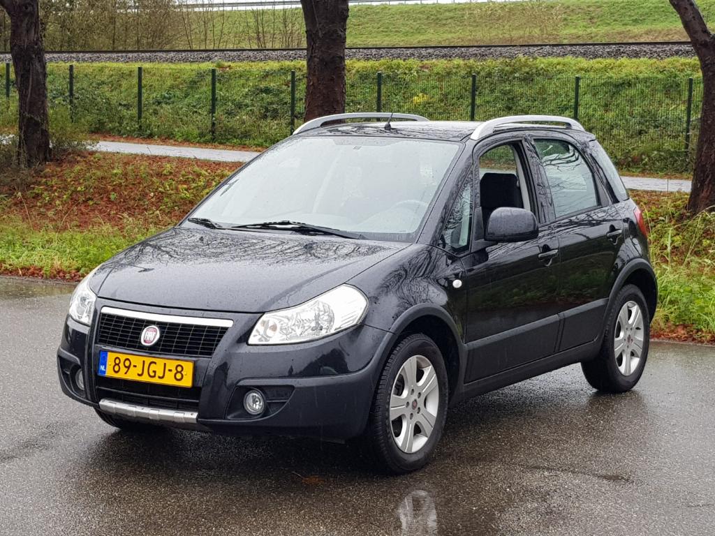Fiat SEDICI 1.6-16V Emotion