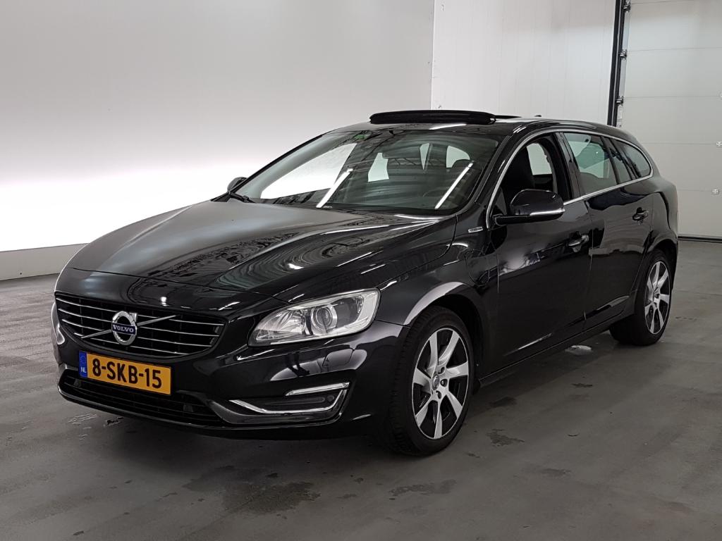 Volvo V60 2.4 D6 AWD Pl.i Sum.