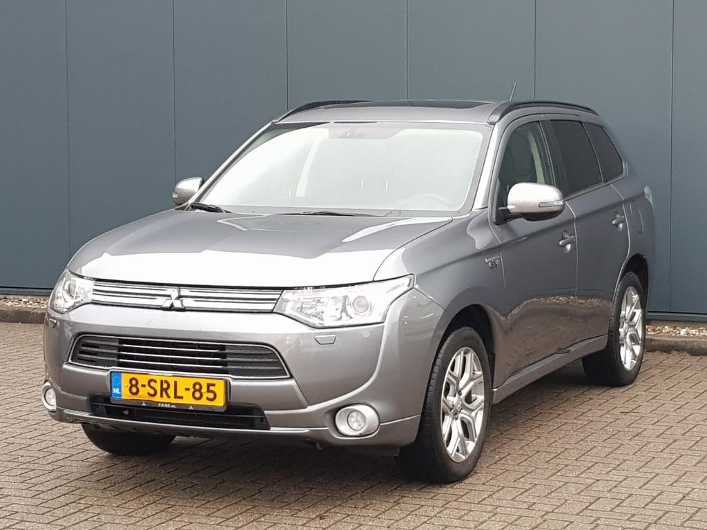 Mitsubishi OUTLANDER 2.0 PHEV Instyle