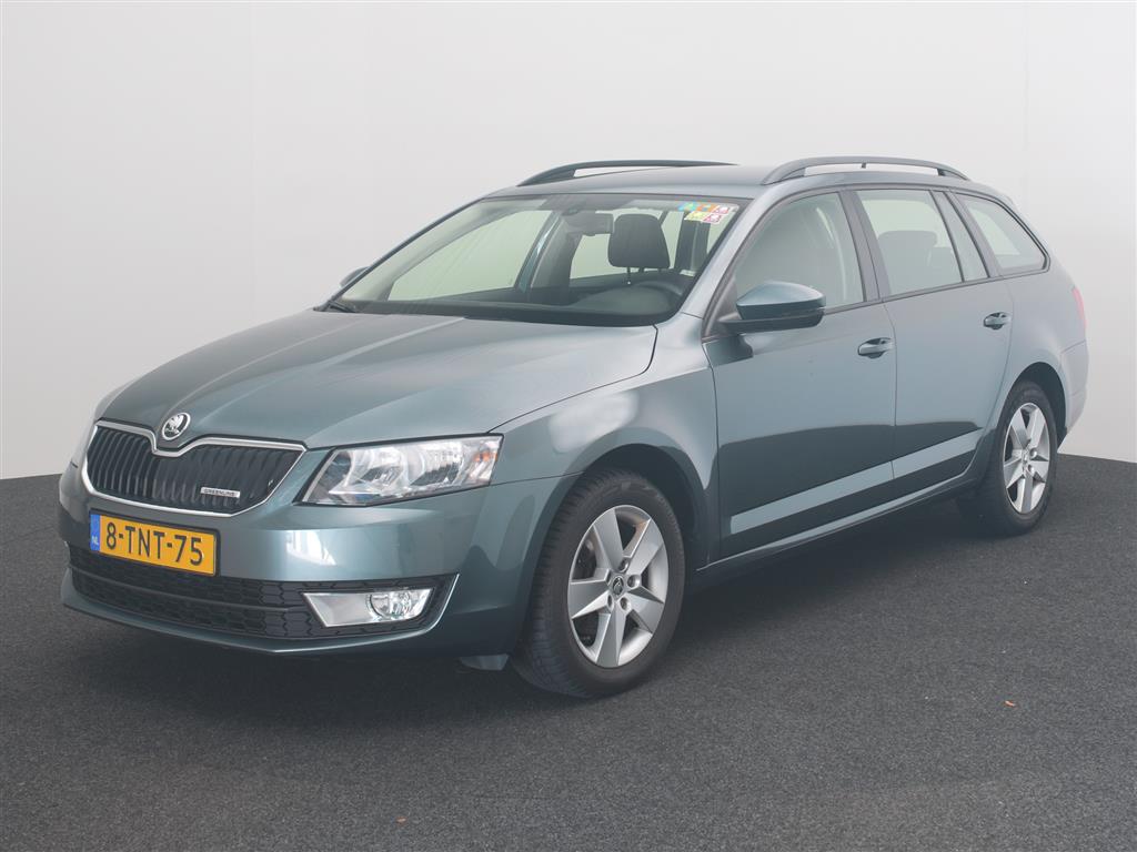 Skoda OCTAVIA COMBI 1.6 TDI Greenl. Bns