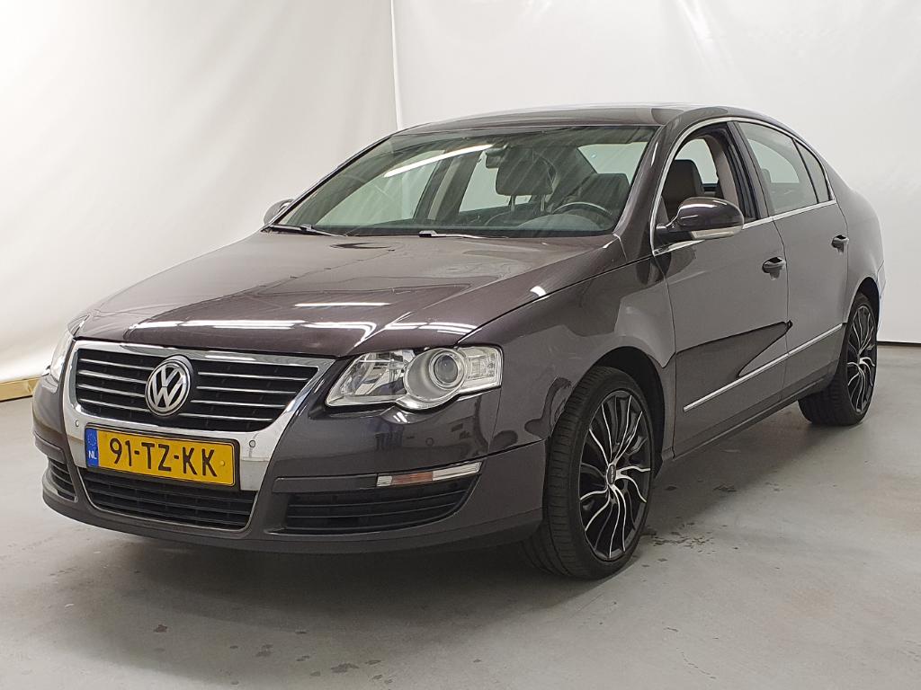 Volkswagen PASSAT 2.0 FSI 4M Highl.Bns