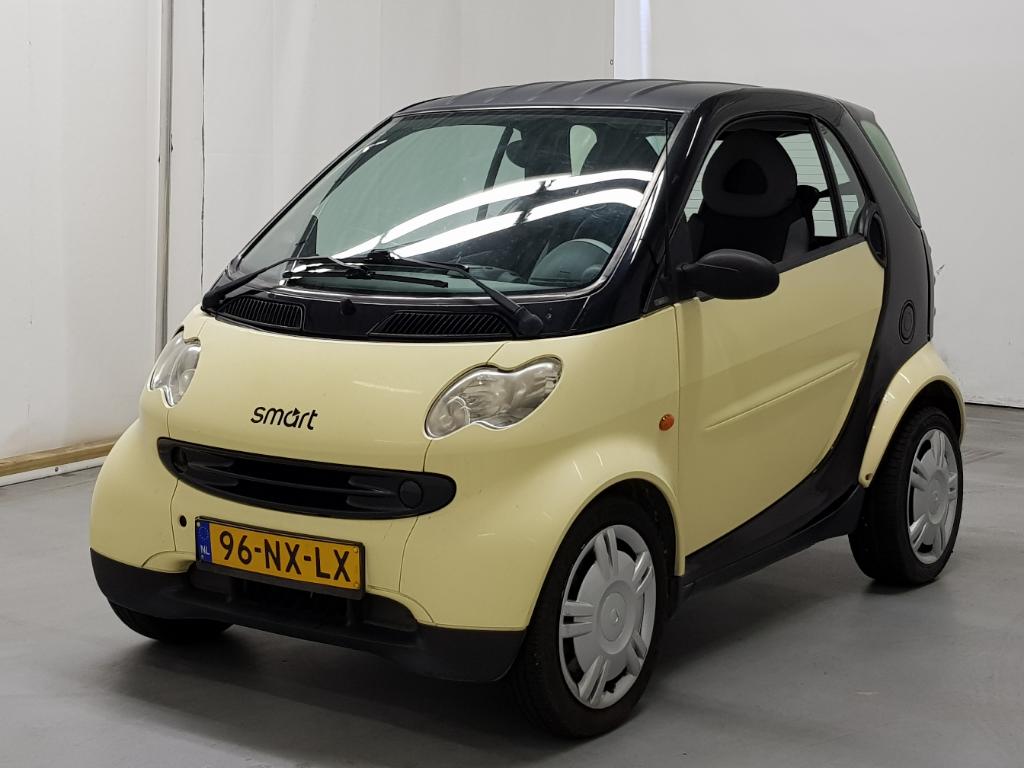 Smart FORTWO COUPE 0.7 pure 37