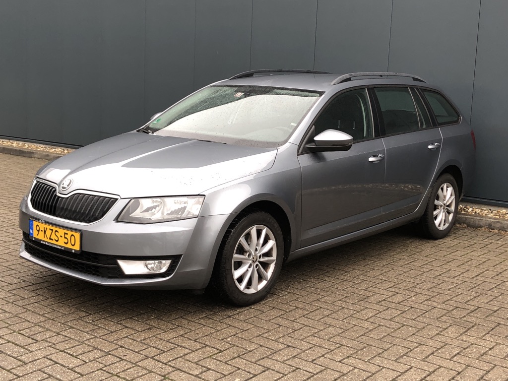 Skoda OCTAVIA COMBI 1.4 TSI Grt Amb Bns