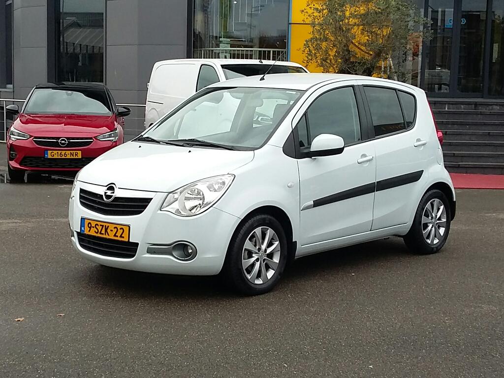 Opel AGILA 1.0 Berlin