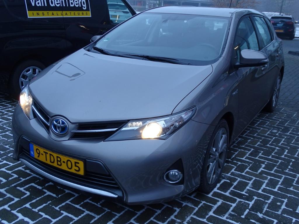 Toyota AURIS 1.8 Hybrid Dynamic