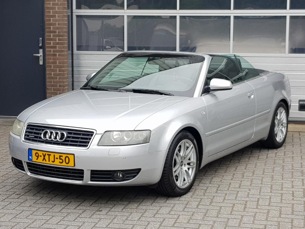 Audi A4 CABRIOLET 3.0 V6 q. Pro Line