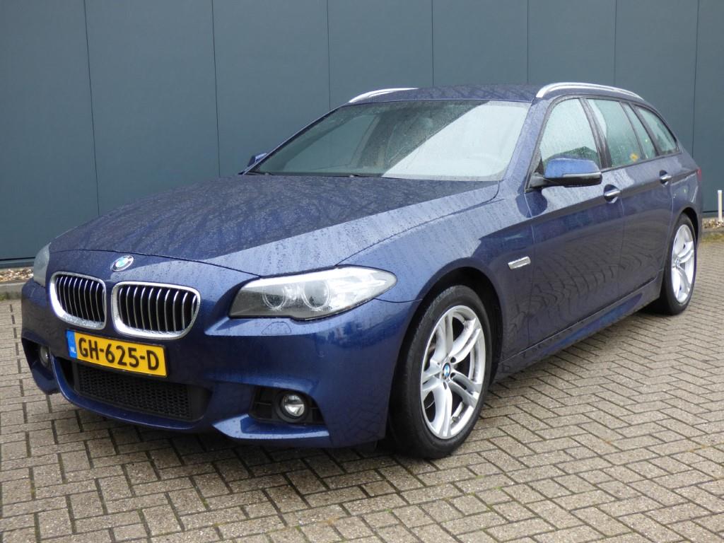 BMW 5-SERIE TOURING 520i Executive