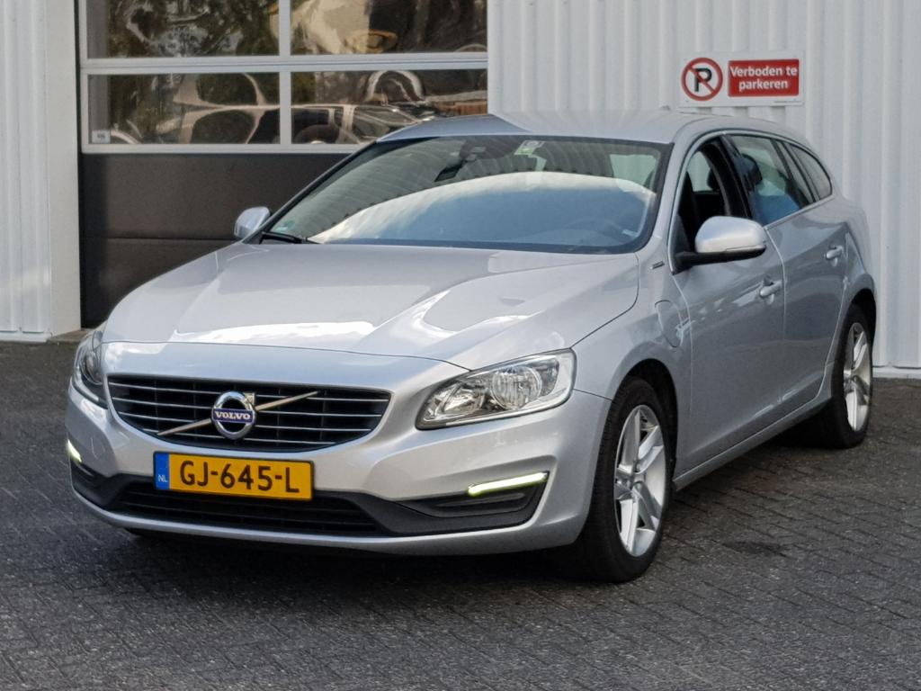 Volvo V60 2.4 D6 Tw.En. Mom.