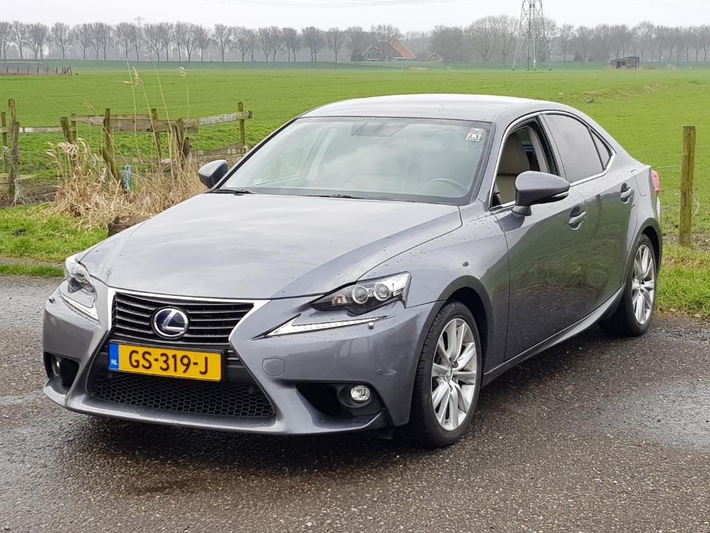 Lexus IS 300h 25th Edition