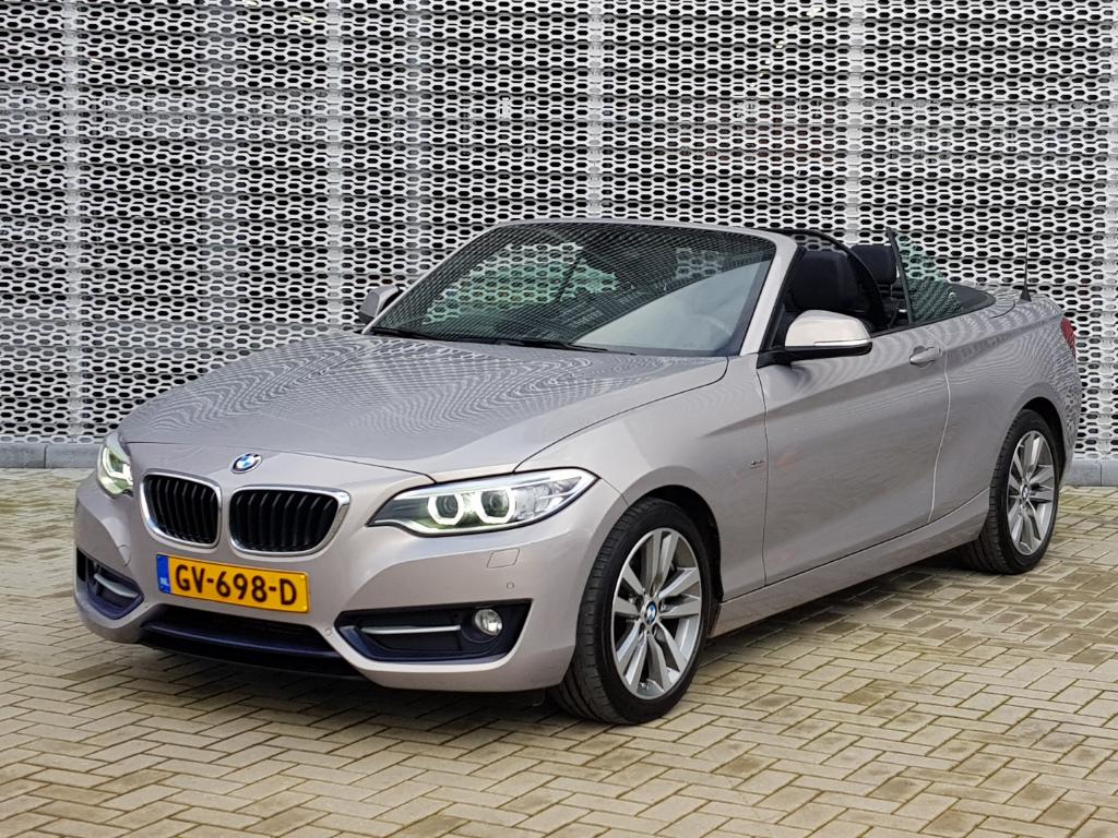 BMW 2-SERIE CABRIO 220i High Executive