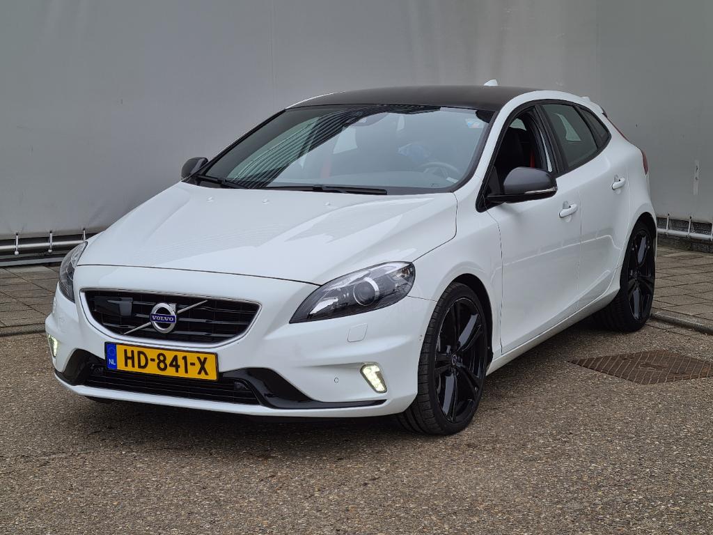Volvo V40 2.0 T5 Carbon Ed.