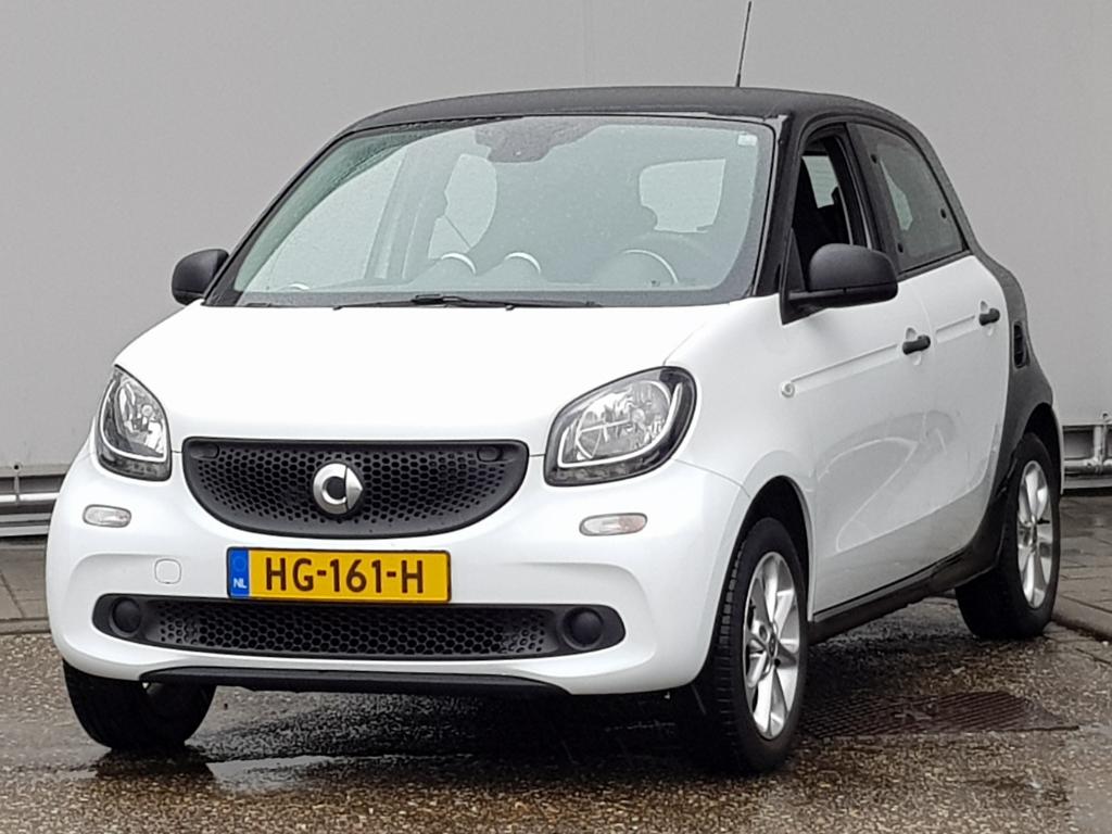 Smart FORFOUR 1.0 Pure Cool and Audio LM