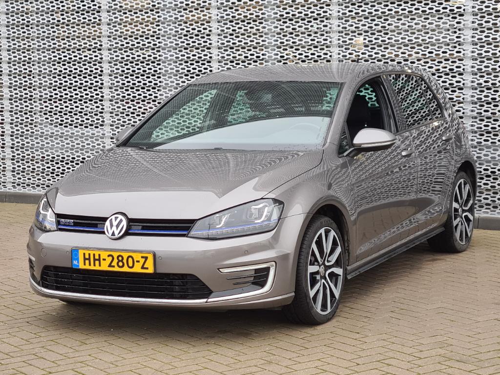 Volkswagen GOLF 1.4 TSI GTE