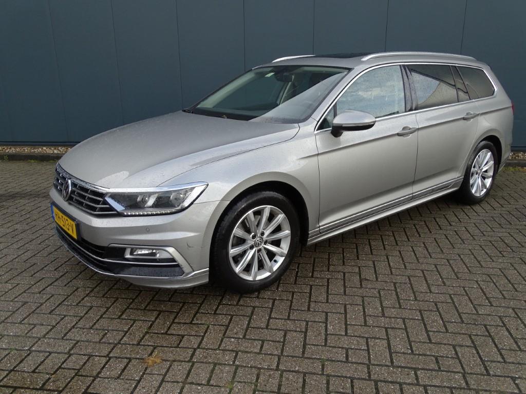 Volkswagen PASSAT VARIANT 1.4 TSI ACT Bns Ed R