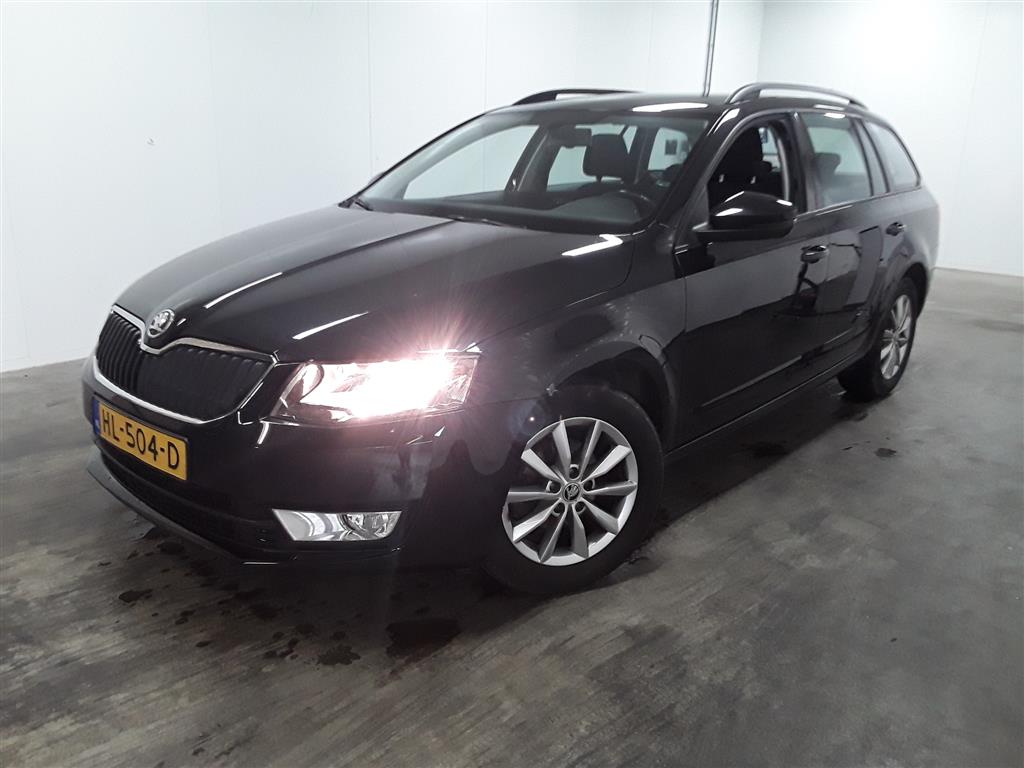 Skoda OCTAVIA COMBI 1.6 TDI Grt Amb. Bns
