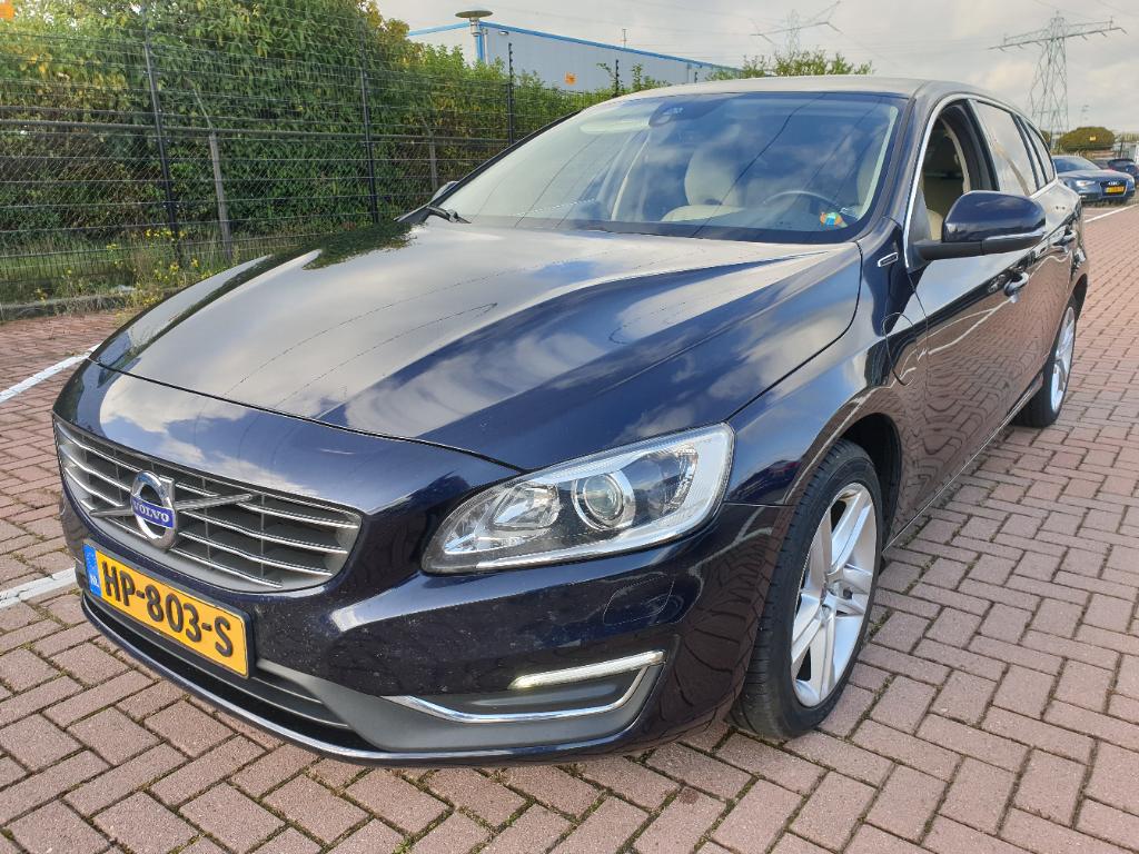 Volvo V60 2.4 D6 Tw.En. Summum