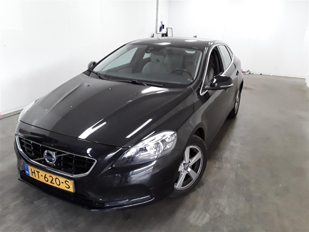 Volvo V40 2.0 D2 Summum Bns