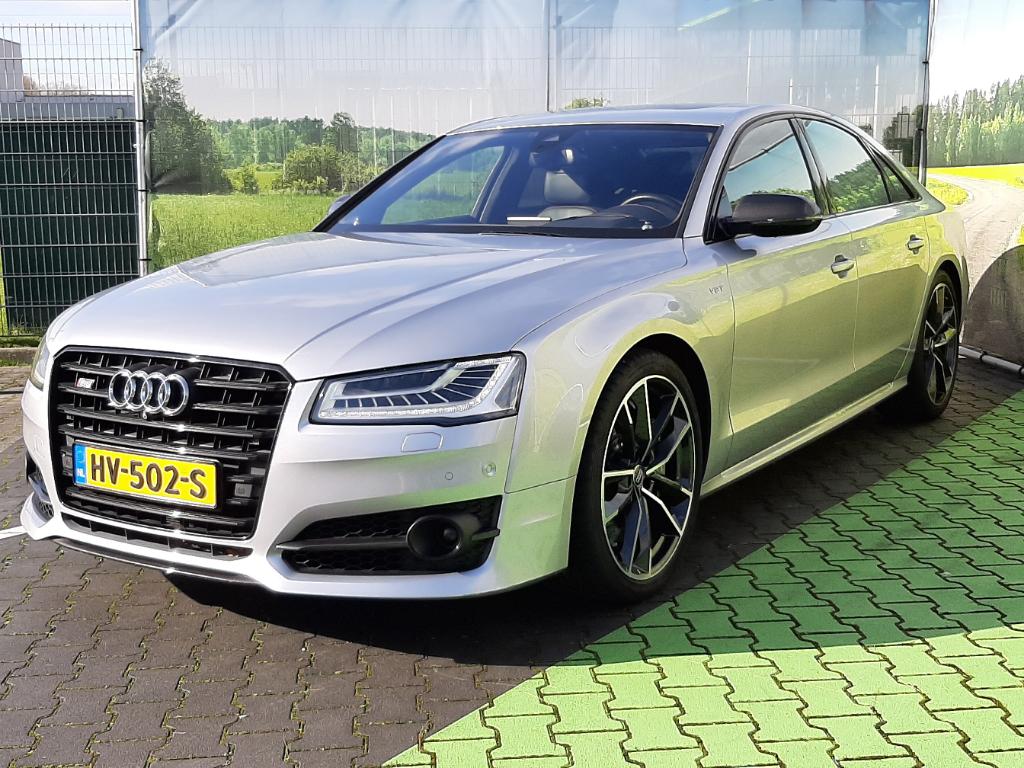 Audi A8 4.0 TFSI S8 plus quattro Pro Line+