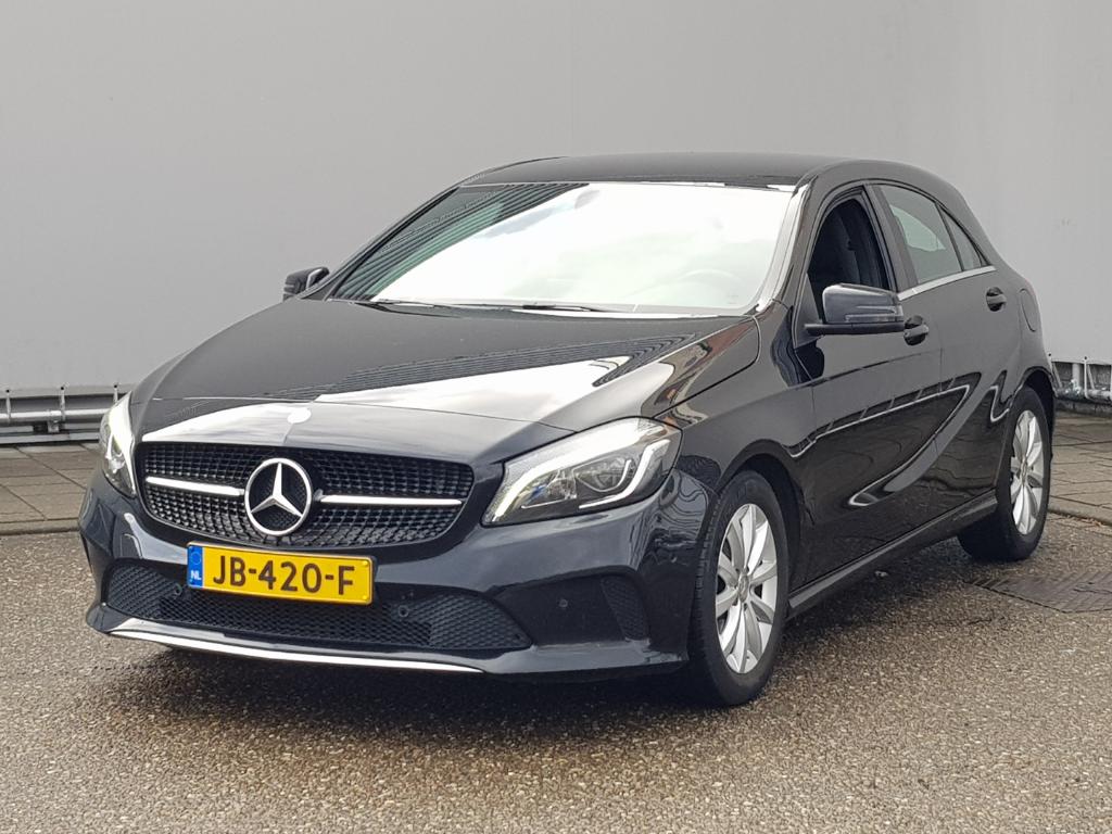 Mercedes-Benz A-KLASSE 180 d Lease Ed.