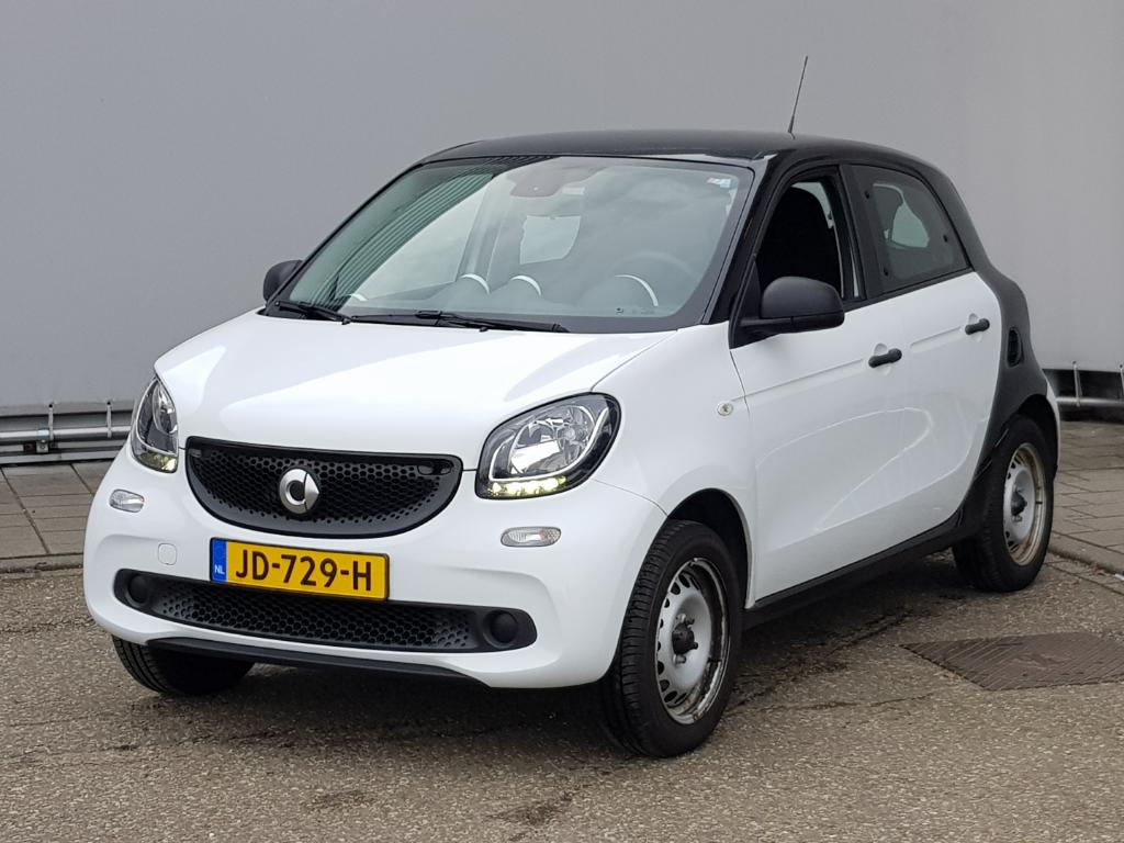 Smart FORFOUR 1.0 AUTOMAAT Pure Cool and Audio Comfort
