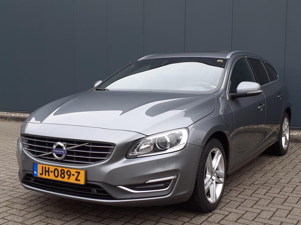 Volvo V60 2.4 D6 Tw.En. Mom.