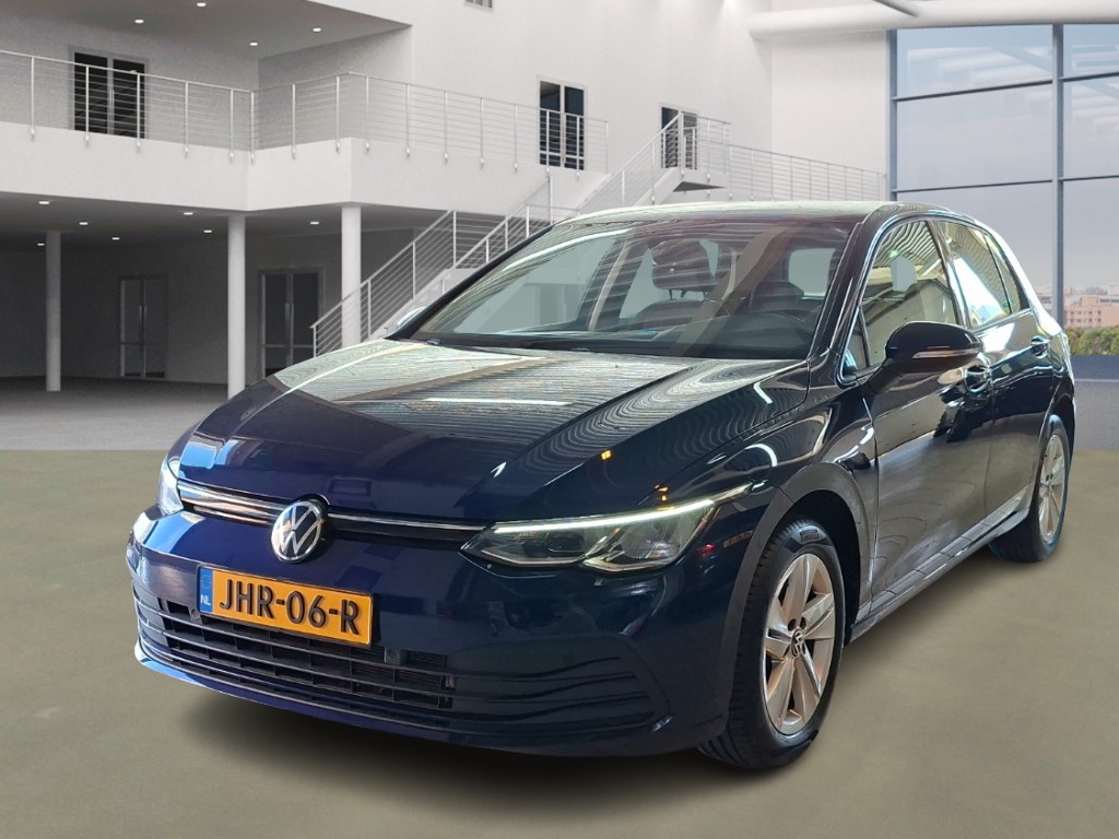 Volkswagen GOLF 1.0 eTSI Life Business