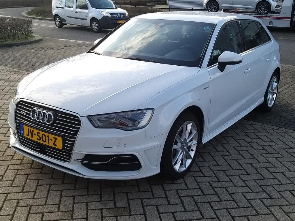 Audi A3 SPORTBACK 1.4 e-tron Attr. PL+