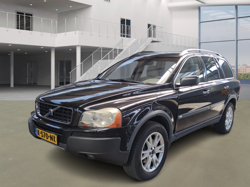 Volvo XC90  2.5 T Kinetic 5p. (NOT FOR EXPORT)