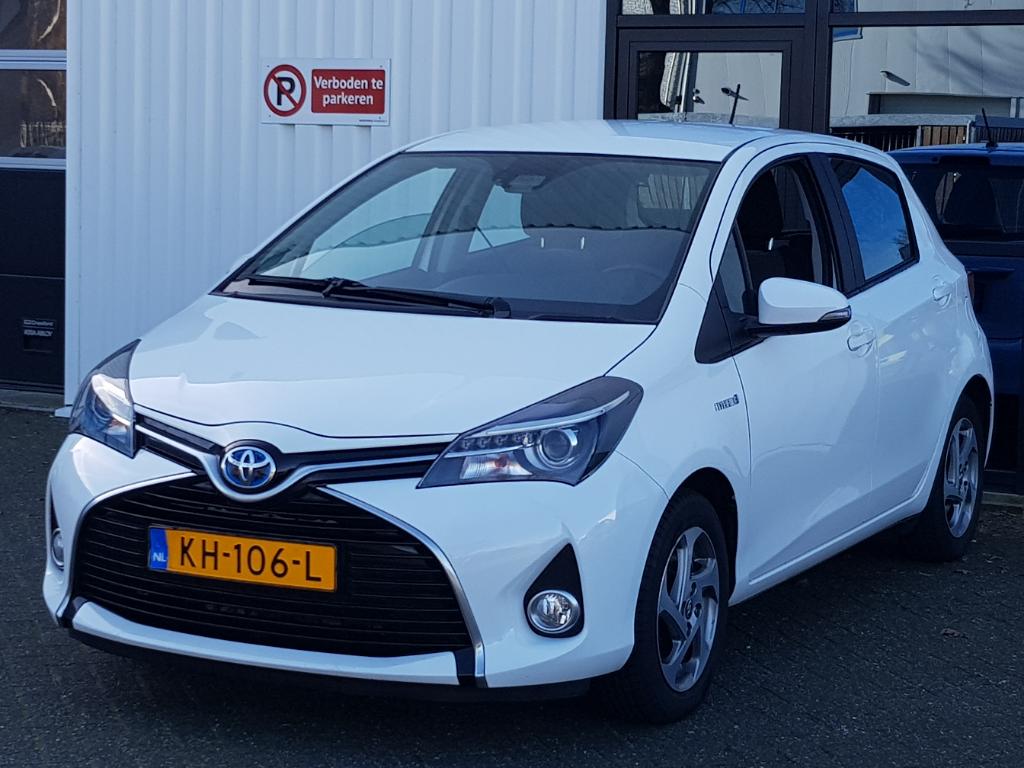 Toyota YARIS 1.5 Hybrid Trend