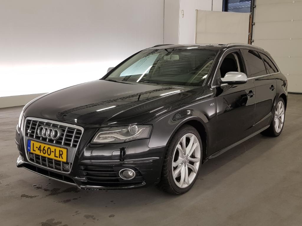 Audi A4 AVANT 3.0 TFSI S4 q. Pro L