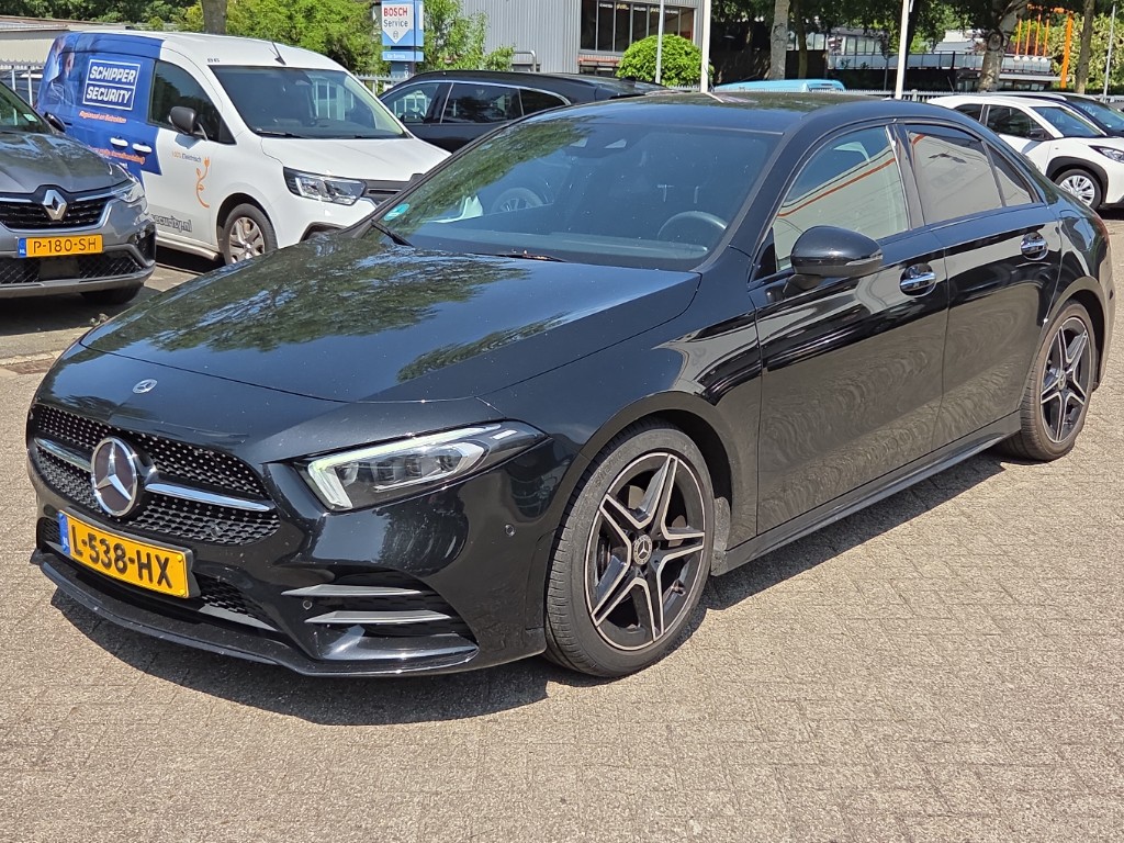 Mercedes-Benz A-KLASSE  180 Business Solution AMG