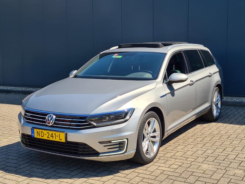 Volkswagen PASSAT VARIANT 1.4 TSI GTE Highline