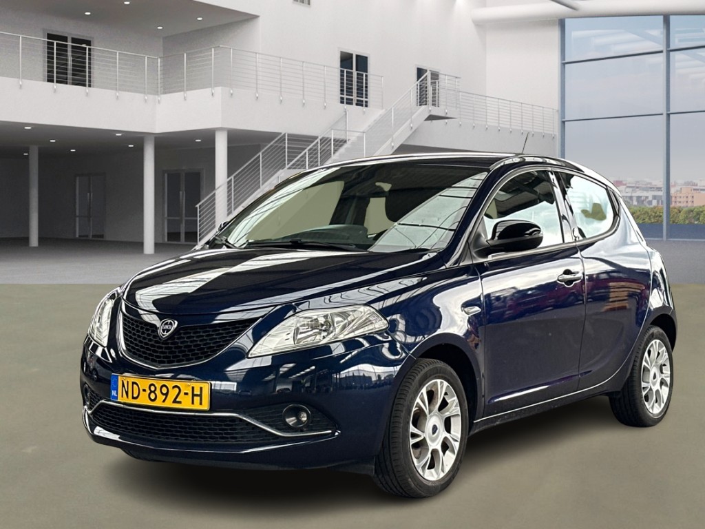 Lancia YPSILON 1.2 Opening Edition