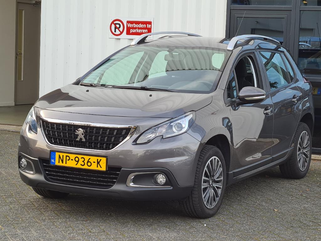 Peugeot 2008 1.2 PureT. Blue Lion