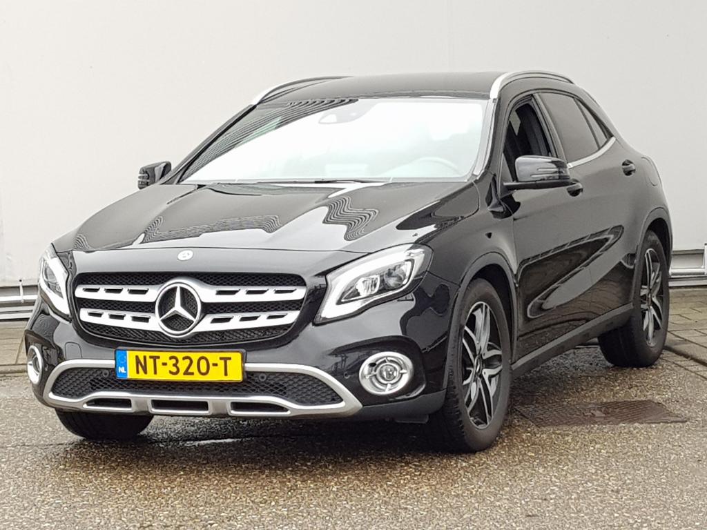 Mercedes-Benz GLA-Klasse 200 Premium Plus