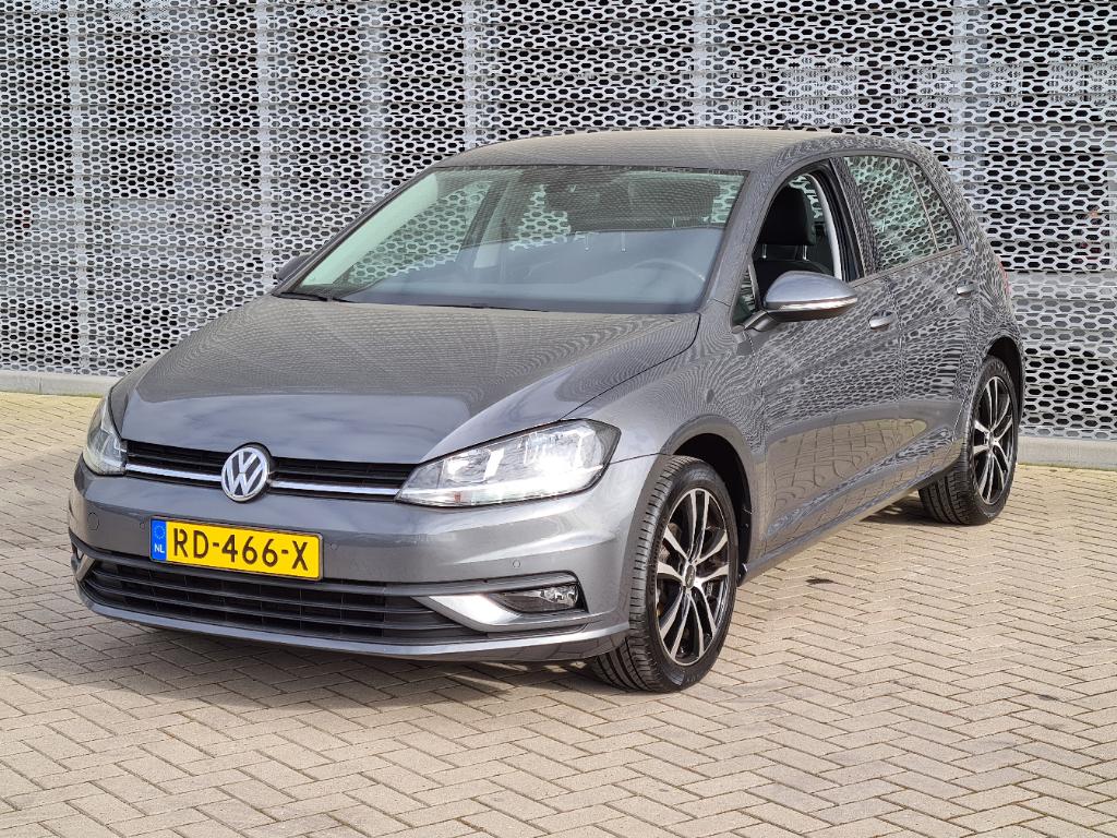 Volkswagen GOLF 1.0 TSI Trendline